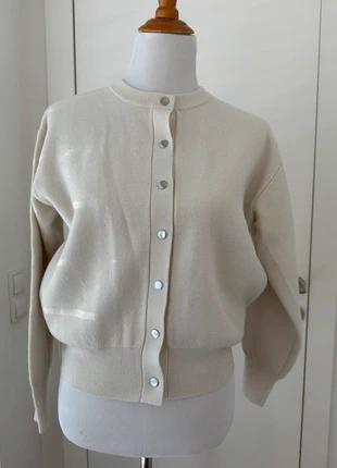 Gu Metal Button Crew Neck Cardigan, marque: GU, état: Très bon état, taille: XS / 34 / 6, 15,00 €, 16,45 € Protection acheteurs incluse