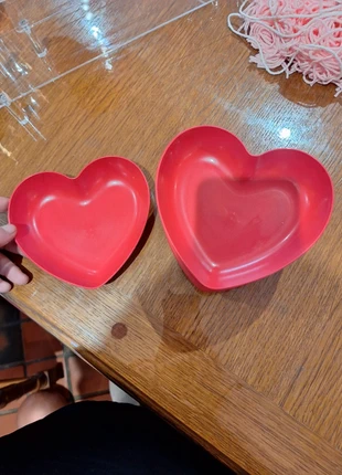 Petite assiette cœur rouge, marque: sansmarque, état: Très bon état, 9,50 €, 10,68 € Protection acheteurs incluse