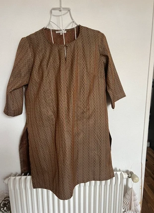 Tunique Maje taille 3, marque: Maje, état: Bon état, taille: L / 40 / 12, 15,00 €, 16,45 € Protection acheteurs incluse