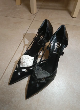 Scarpe con tacco Bata, brand: Bata, condizioni: Nuovo senza cartellino, taglia: 39, €10.00, €11.20 include la Protezione acquisti