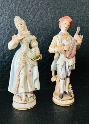 Statues anciennes - antieke beeldjes vintage, merk: Vintage Chic, staat: Goed, € 10,00, € 11,20 inclusief Kopersbescherming