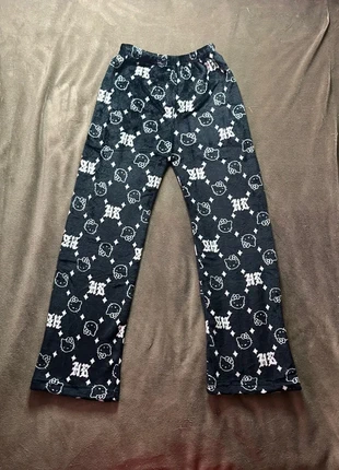 pyjama hello kitty noir neuf taille S, marque: Hello Kitty, état: Neuf avec étiquette, taille: S, 16,89 €, 18,43 € Protection acheteurs incluse