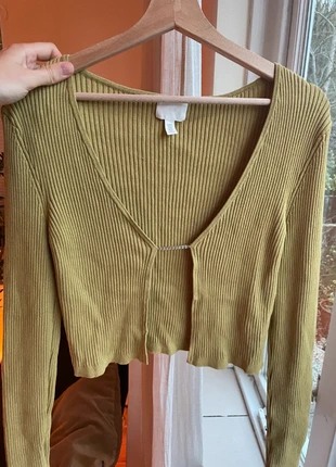 Kort vestje lichtgroen H&M, marque: H&M, état: Très bon état, taille: M / 38 / 10, 6,00 €, 7,00 € Protection acheteurs incluse