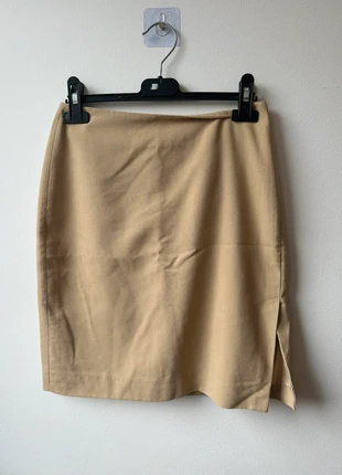 Jupe mi cuisse Mango fente, marque: Mango, état: Très bon état, taille: M / 38 / 10, 4,00 €, 4,90 € Protection acheteurs incluse