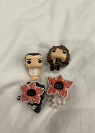 Funko pop ST, marca: Funko, estado: Novo com etiquetas, tamanho: Prematuro, até 44 cm, €1.00, €1.75 inclui Proteção do Comprador