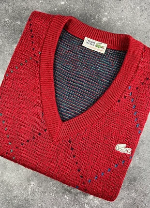 pull col V Lacoste rouge maille ajourée vintage – L homme – laine mohair KZL 63, merk: Lacoste, staat: Heel goed, maat: L, € 35,00, € 37,45 inclusief Kopersbescherming Pro