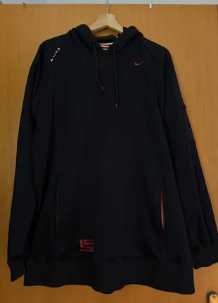 Nike LeBron James Signature Collection Hoodie Black, marque: Nike, état: Bon état, taille: XL, 10,00 €, 11,20 € Protection acheteurs incluse