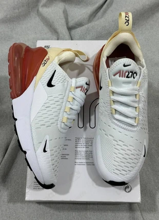 Nike Air Max 270, marca: Nike, estado: Nuevo sin etiquetas, tamaño: 35.5, 55,00 €, 57,75 € Protección al comprador Pro incluida