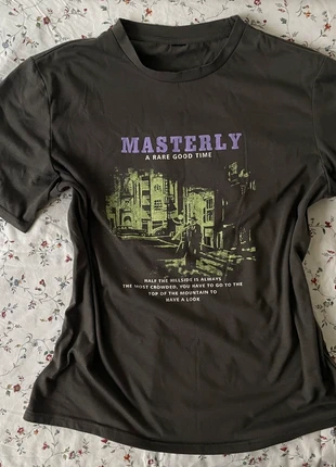 Gray Vintage Y2K Print T-Shirt, brand: Vintage Dressing, condizioni: Ottime, taglia: M / IT 42 / EU 38, €12.00, €13.30 include la Protezione acquisti