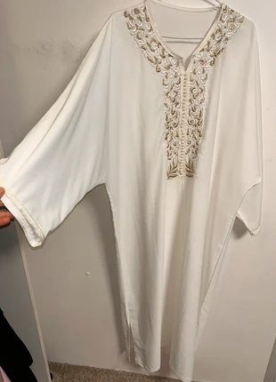 Marokkaanse jurk, staat: Heel goed, maat: Universele maat, € 15,00, € 16,45 inclusief Kopersbescherming