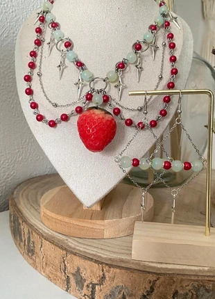 Strawberry jewelery set, marke: Handmade, zustand: Neu, 18,00 €, 19,60 € inklusive Vinted-Käuferschutz