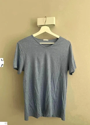 Blauw t-shirt van Watson’s, merk: Watson's, staat: Goed, maat: L, € 2,00, € 2,80 inclusief Kopersbescherming