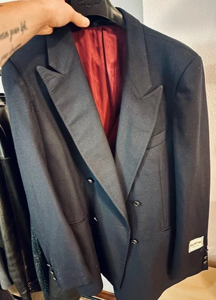 Doppiopetto uomo – taglia 50, pura lana, blu, bottoni neri, quasi nuovo, brand: Made In Italy, condizioni: Ottime, taglia: 50, €25.00, €26.95 include la Protezione acquisti