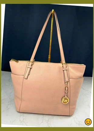 Sac à main et à épaule Michael Kors en cuir rose, brand: Michael Kors, condition: Very good, €40.00, €42.70 includes Buyer Protection Pro