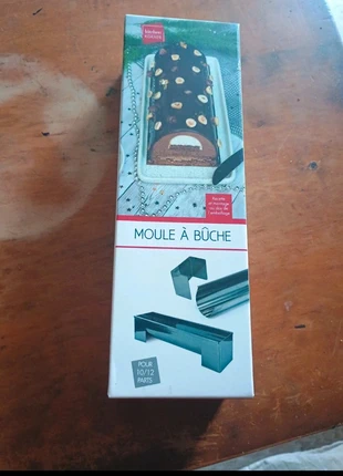 Moule à bûche de Noël, brand: The Korner, condition: New with tags, €8.00, €9.10 includes Buyer Protection