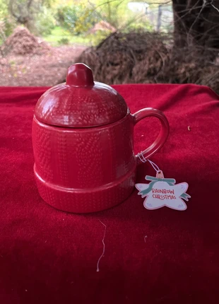 Mug rouge d’hiver – bonnet 3D avec couvercle, merk: cosy, staat: Heel goed, € 15,00, € 16,45 inclusief Kopersbescherming