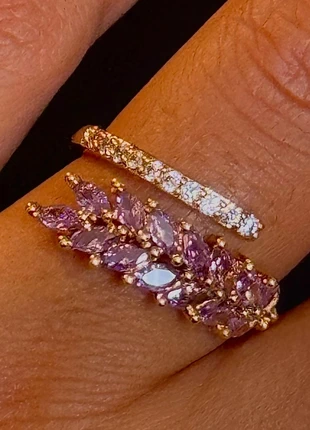 💜 Bague plaquée or – Cristaux violets & strass scintillants, marca: Argent, estado: Novo com etiquetas, tamanho: Ajustável, €10.00, €11.20 inclui Proteção do Comprador