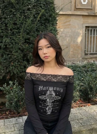 Top Off-Shoulder Noir Dentelle Y2K, marque: Vintage Dressing, état: Très bon état, taille: S / 36 / 8, 20,50 €, 22,23 € Protection acheteurs incluse