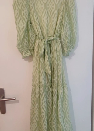 robe girly, marke: liula, zustand: Sehr gut, größe: M / 38 / 10, 5,00 €, 5,95 € inklusive Vinted-Käuferschutz