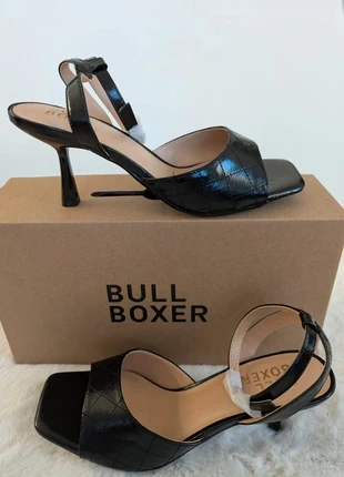 Escarpins noirs à talons Bull Boxer Pointure 39 Disponibles 38 & 40 Élégance chic tendance, brand: Bull Boxer, condition: New with tags, size: 39, €34.99, €37.44 includes Buyer Protection Pro