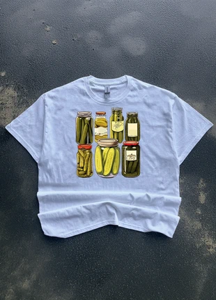 T-shirt vintage graphic tee boxy pickles, brand: Graphic Tee, condizioni: Ottime, taglia: M, €9.99, €11.19 include la Protezione acquisti Pro