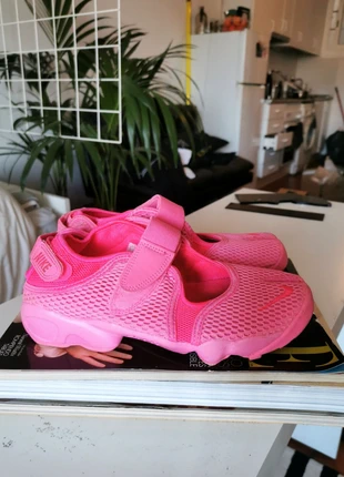 Nike Rift tabi runners, marque: Nike, état: Très bon état, taille: 38, 70,00 €, 74,20 € Protection acheteurs incluse