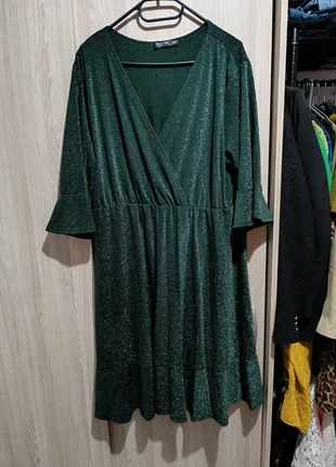 Robe pailletée, marque: Shein, état: Neuf sans étiquette, taille: 5XL / 50 / 22, 5,00 €, 5,95 € Protection acheteurs incluse