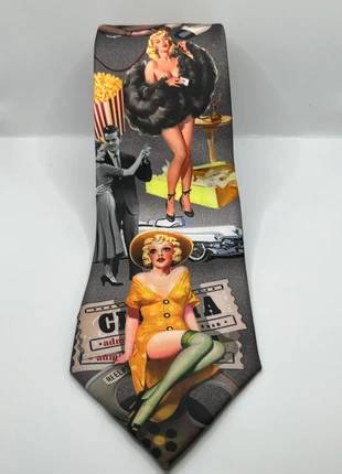 Cravate cinéma, brand: Vintage Dressing, condizioni: Ottime, €14.99, €16.44 include la Protezione acquisti