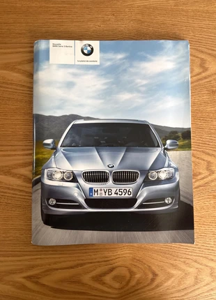 Catalogue BMW série 3 Berline E90 Facelift, état: Très bon état, 5,00 €, 5,95 € Protection acheteurs incluse