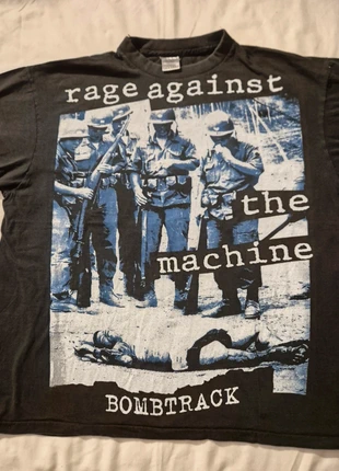 Tee shirt Rage Against The Machine Vintage Années 90’s, marque: Vintage, état: Très bon état, taille: L, 90,00 €, 95,20 € Protection acheteurs incluse