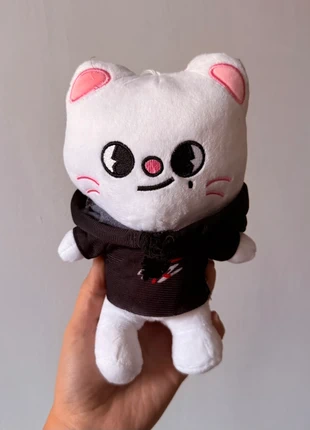 Plush jiniret hyunjin stray kids skzoo, marque: Stray Kids, état: Neuf sans étiquette, taille: Prématuré, jusqu'à 44cm, 9,50 €, 10,68 € Protection acheteurs incluse