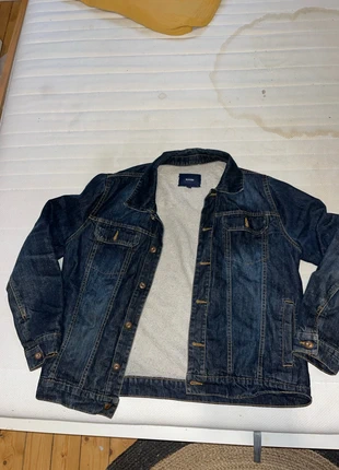 Veste jean moumoutes, marque: Kiabi, état: Très bon état, taille: L, 10,00 €, 11,20 € Protection acheteurs incluse