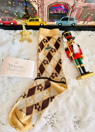 Chaussettes Vivienne Westwood Motif losanges beige & marron 100% coton, brand: Vivienne Westwood, condition: Very good, size: One size, €12.00, €13.30 includes Buyer Protection Pro