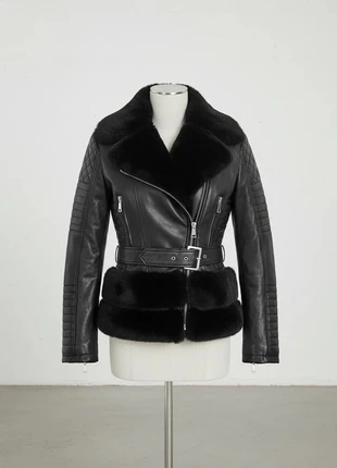 Veste Simili-Cuir Noir à Fourrure – Élégante / Streetwear Chic / Hiver Luxe / Grunge Féminin, brand: Maison Dareléa, condition: Very good, size: M / 38 / 10, €129.90, €137.10 includes Buyer Protection Pro