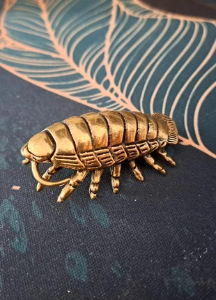 🪲 Petite figurine insecte isopode préhistorique décoration en métal Neuf, marque: isopode, état: Très bon état, 7,00 €, 8,05 € Protection acheteurs incluse