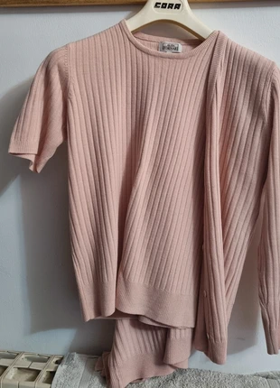 Alba Fornari twinset vintage cardigan e maglietta taglia L, merk: Alba Fornari, staat: Heel goed, maat: L / 40 / 12, € 2,80, € 3,64 inclusief Kopersbescherming