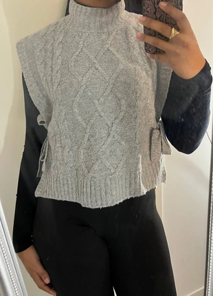 Joli pull d’hiver, brand: H&M, condizioni: Ottime, taglia: M / IT 42 / EU 38, €8.00, €9.10 include la Protezione acquisti