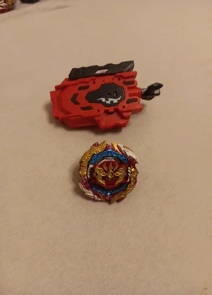 Bey blade, marque: Blade, état: Très bon état, taille: 3 ans / 98 cm, 7,00 €, 8,05 € Protection acheteurs incluse