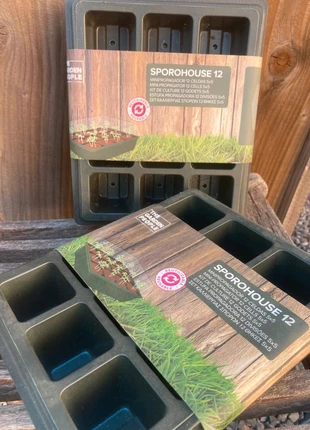 Mini serre de bouturage avec couvercle vendues par 2, marque: ET, état: Très bon état, 7,00 €, 8,05 € Protection acheteurs (Pro) incluse