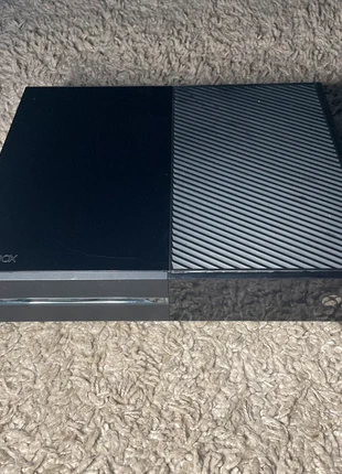 Xbox one (all details in description), brand: Xbox, condition: Good, £30.00, £32.20 includes Buyer Protection