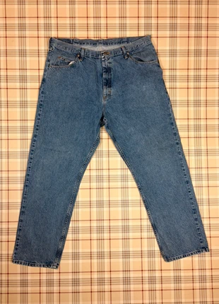 Blue relaxed fit wrangler jeans, brand: Wrangler, condition: Good, size: W40, £4.00, £4.90 includes Buyer Protection