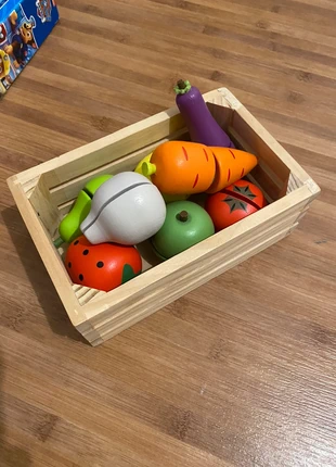 Légumes en bois, marque: Vertbaudet, état: Très bon état, taille: 18-24 mois / 86 cm, 5,00 €, 5,95 € Protection acheteurs incluse