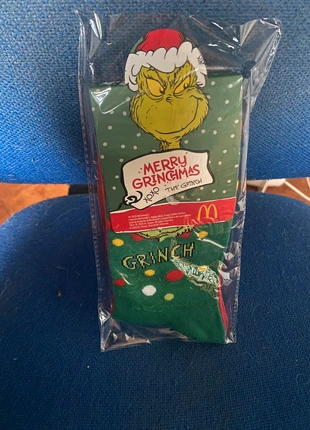 Calze Mcdonald’s a tema Grinch, brand: McDonald's, condizioni: Nuovo con cartellino, taglia: Taglia unica, €3.00, €3.85 include la Protezione acquisti