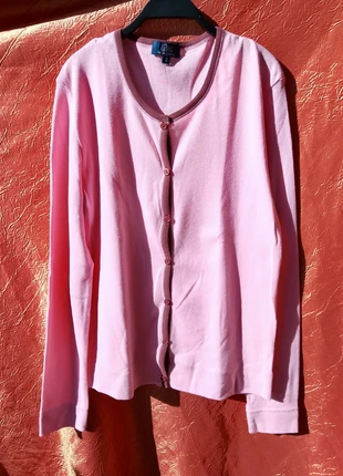 Gilet neuf 100% coton. Collection Pablo. Marque Gérard Darel. Colis léger 😊, marque: Pablo de Gerard Darel, état: Neuf sans étiquette, taille: M / 38 / 10, 6,90 €, 7,95 € Protection acheteurs incluse