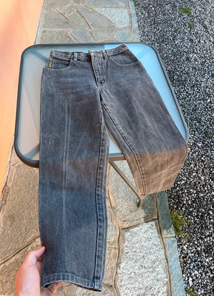 Jeans Armani, marque: Armani, état: Neuf sans étiquette, taille: S / 36 / 8, 17,00 €, 18,55 € Protection acheteurs incluse