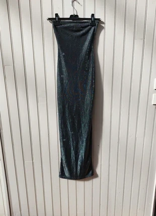 Robe midi bandeau fil métallisé neuve Bershka taille XS, marque: Bershka, état: Neuf avec étiquette, taille: XS / 34 / 6, 10,00 €, 11,20 € Protection acheteurs (Pro) incluse