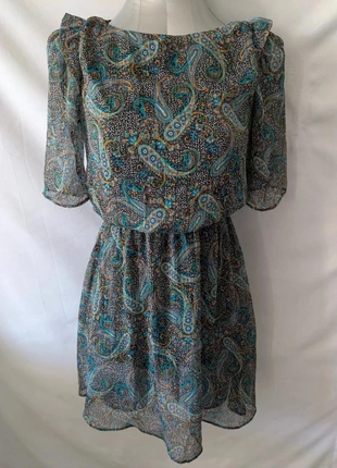 Robe courte Naf Naf noire à imprimé paon – Taille 34 – Élégante et légère, marque: Naf Naf, état: Très bon état, taille: XS / 34 / 6, 8,00 €, 9,10 € Protection acheteurs (Pro) incluse