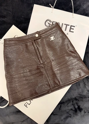 Correges Skirt, marke: Courrèges, zustand: Neu, mit Etikett, größe: XS / 34 / 6, 298,00 €, 313,60 € inklusive Vinted-Käuferschutz