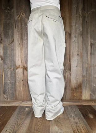 Pantalon Cargo Calvin Klein beige, marque: Calvin Klein, état: Bon état, taille: W38 | FR 48, 20,00 €, 21,70 € Protection acheteurs (Pro) incluse