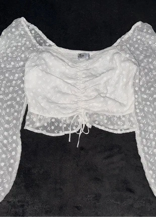 Blouse blanche épaules dénude, marque: Hollister, état: Neuf sans étiquette, taille: M / 38 / 10, 8,00 €, 9,10 € Protection acheteurs incluse